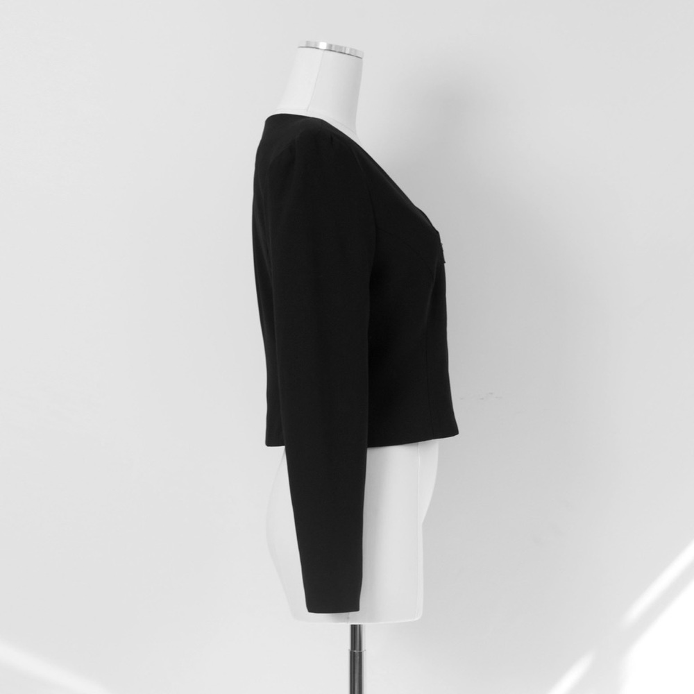 90's Vintage V-Neck Cropped Blazer - Picture 3 of 4